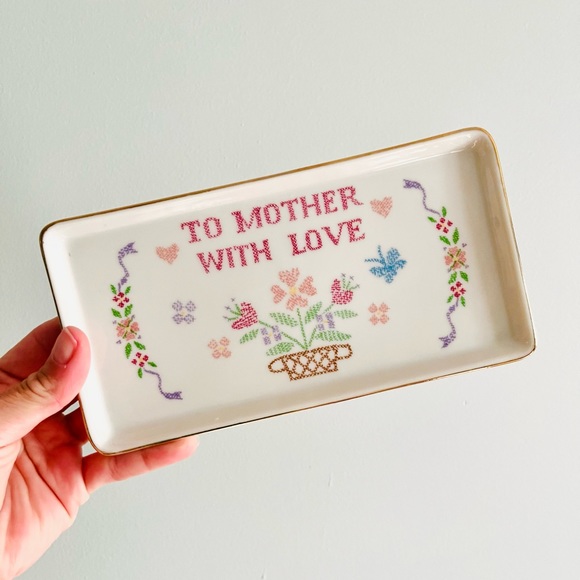 Vintage Mother’s Porcelain catch all dish/plate/tray - Picture 1 of 2